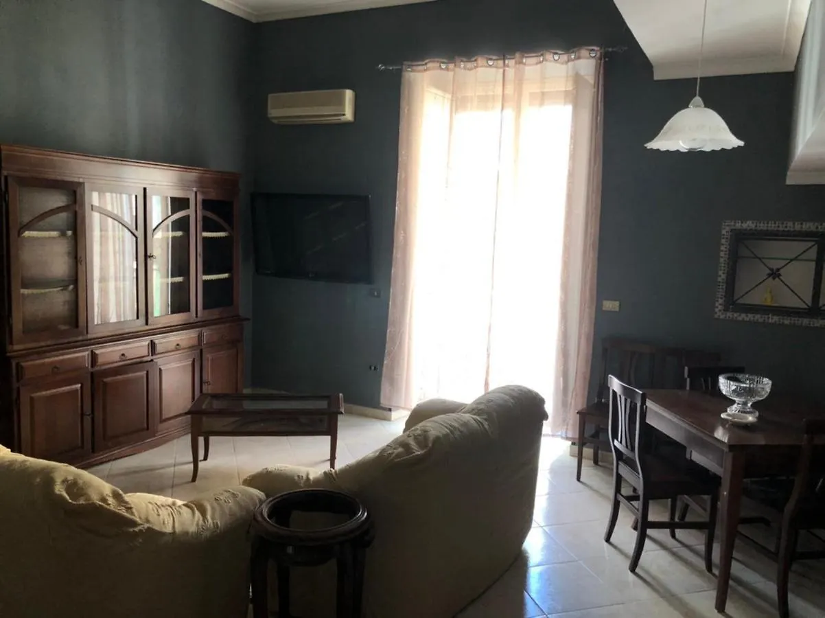 Residence Iris Naples 0*,